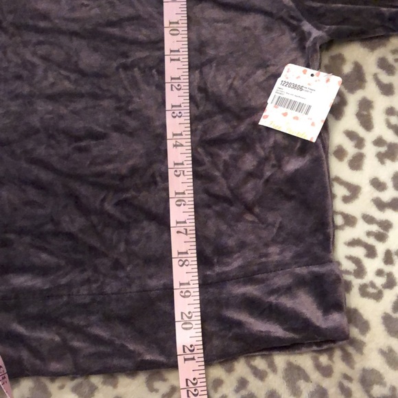Free People Valerie Open Back Velvet Top XS Slouchy Oversized Purple - Picture 16 of 17